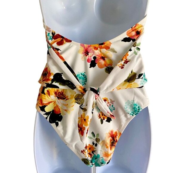 Cupshe  Floral Print One Piece Halter Tie Waist Swimsuit Women's Small NEW NWT - Picture 5 of 11